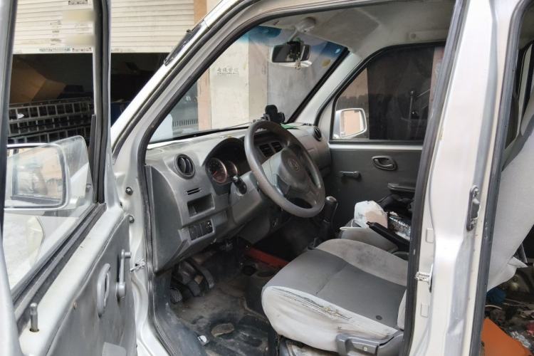 Used Dongfeng Xiaokang K07S 2019 1.2L Practical Version China VI Standard DK12 Driver Seat