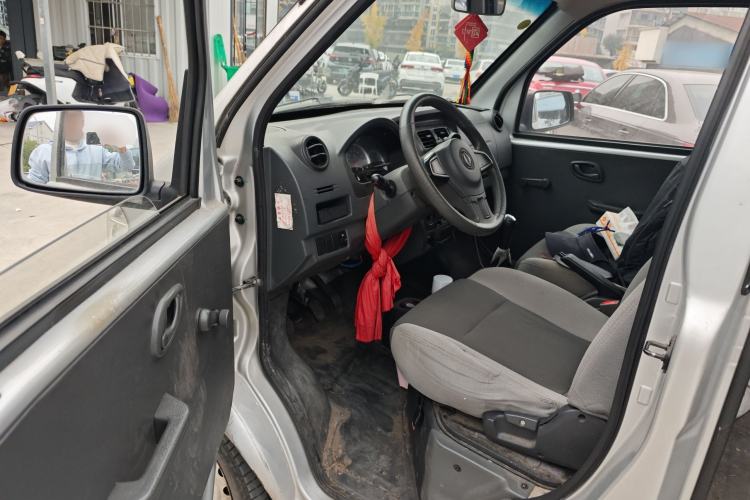 Used Dongfeng Xiaokang K07S 2019 1.2L Practical Version China VI Standard DK12 Driver Seat