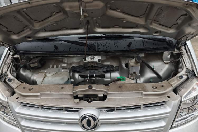 Used Dongfeng Xiaokang K07S 2019 1.2L Practical Version China VI Standard DK12 Engine Bay