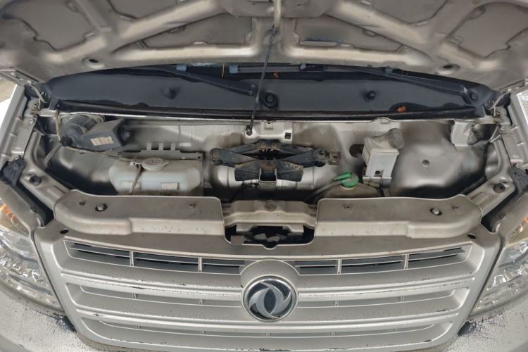Used Dongfeng Xiaokang K07S 2019 1.2L Practical Version China VI Standard DK12 Engine Bay