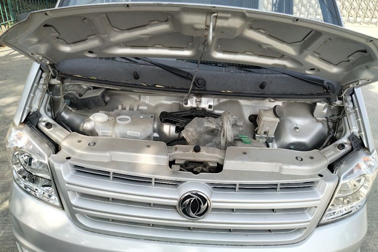 Used Dongfeng Xiaokang K07S 2019 1.2L Practical Version China VI Standard DK12 Engine Bay