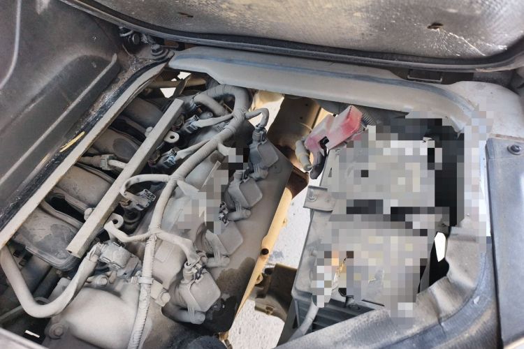 Used Dongfeng Xiaokang K07S 2019 1.2L Practical Version China VI Standard DK12 Engine Bay Left