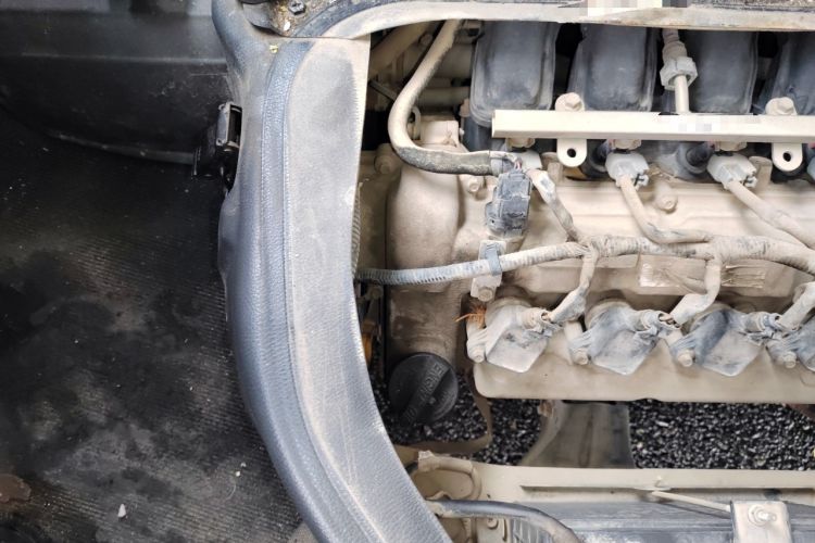 Used Dongfeng Xiaokang K07S 2019 1.2L Practical Version China VI Standard DK12 Engine Bay Right