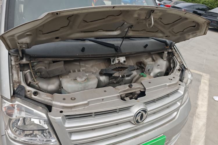 Used Dongfeng Xiaokang K07S 2019 1.2L Practical Version China VI Standard DK12 Engine Bay