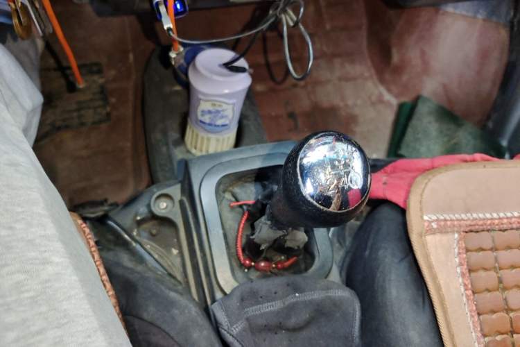 Used Dongfeng Xiaokang K07S 2019 1.2L Practical Version China VI Standard DK12 Gear Lever