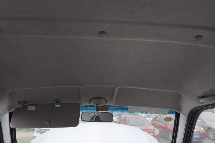 Used Dongfeng Xiaokang K07S 2019 1.2L Practical Version China VI Standard DK12 Headliner