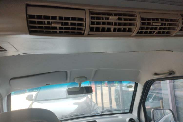 Used Dongfeng Xiaokang K07S 2019 1.2L Practical Version China VI Standard DK12 Headliner
