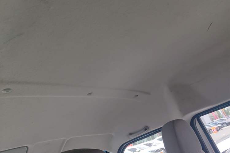 Used Dongfeng Xiaokang K07S 2019 1.2L Practical Version China VI Standard DK12 Headliner