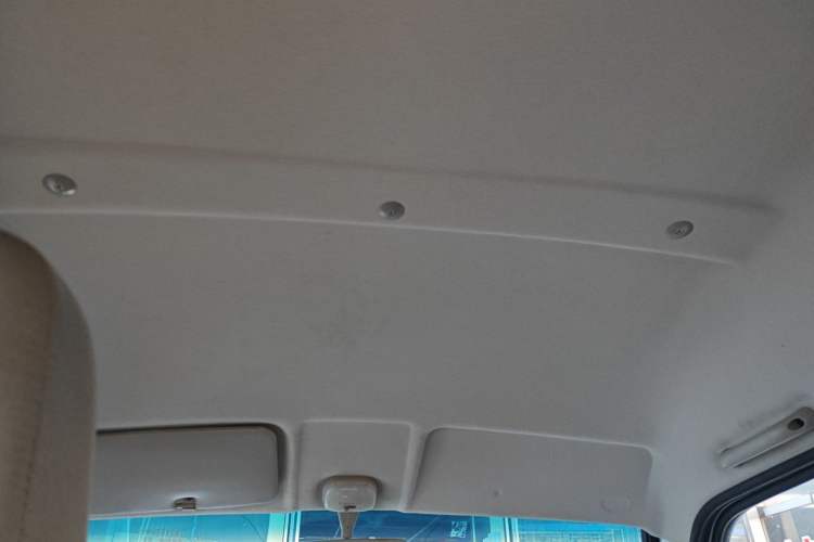 Used Dongfeng Xiaokang K07S 2019 1.2L Practical Version China VI Standard DK12 Headliner