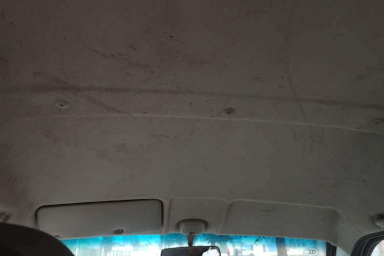 Used Dongfeng Xiaokang K07S 2019 1.2L Practical Version China VI Standard DK12 Headliner