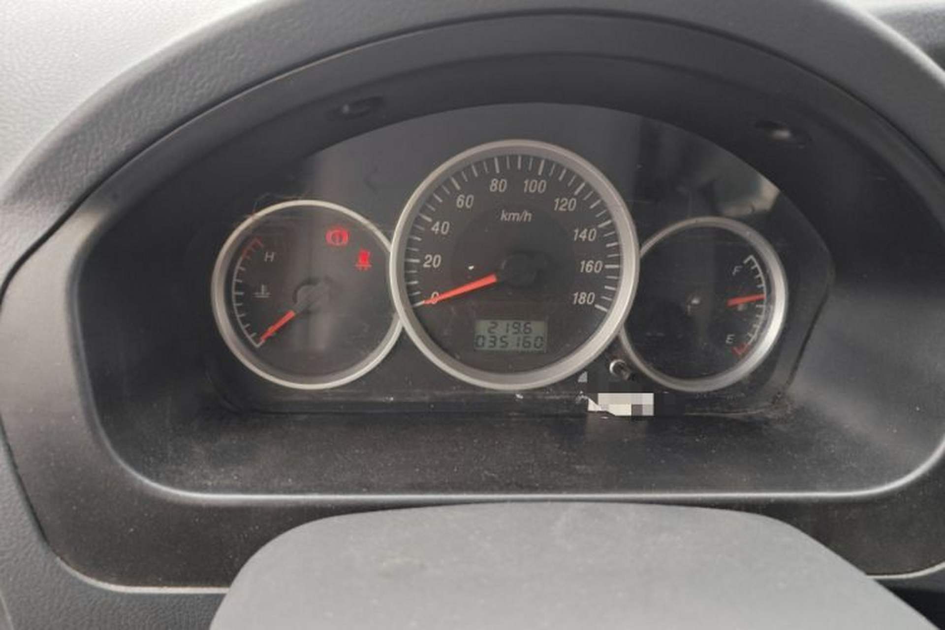Used Dongfeng Xiaokang K07S 2019 1.2L Practical Version China VI Standard DK12 Instrument Cluster