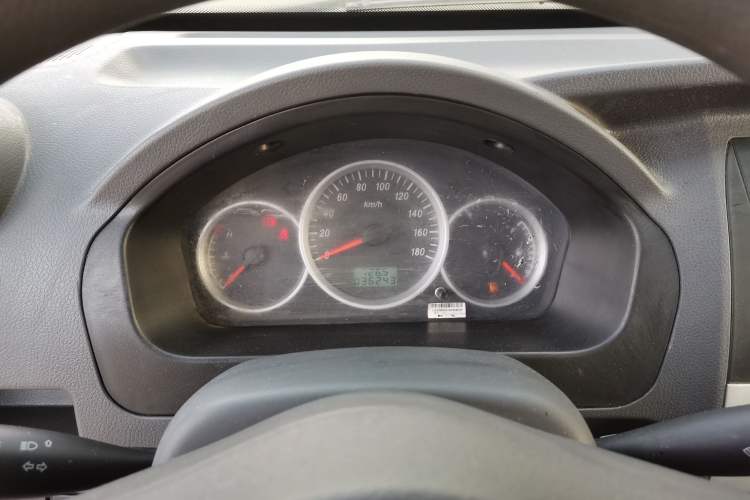 Used Dongfeng Xiaokang K07S 2019 1.2L Practical Version China VI Standard DK12 Instrument Cluster