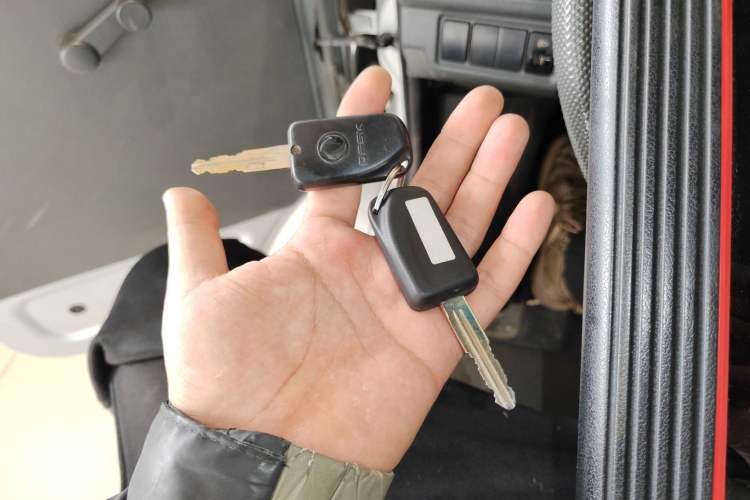 Used Dongfeng Xiaokang K07S 2019 1.2L Practical Version China VI Standard DK12 Interior 1