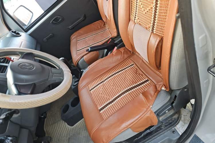 Used Dongfeng Xiaokang K07S 2019 1.2L Practical Version China VI Standard DK12 Left Front Seat