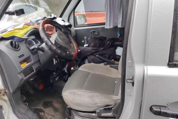 Used Dongfeng Xiaokang K07S 2019 1.2L Practical Version China VI Standard DK12 Left Front Seat