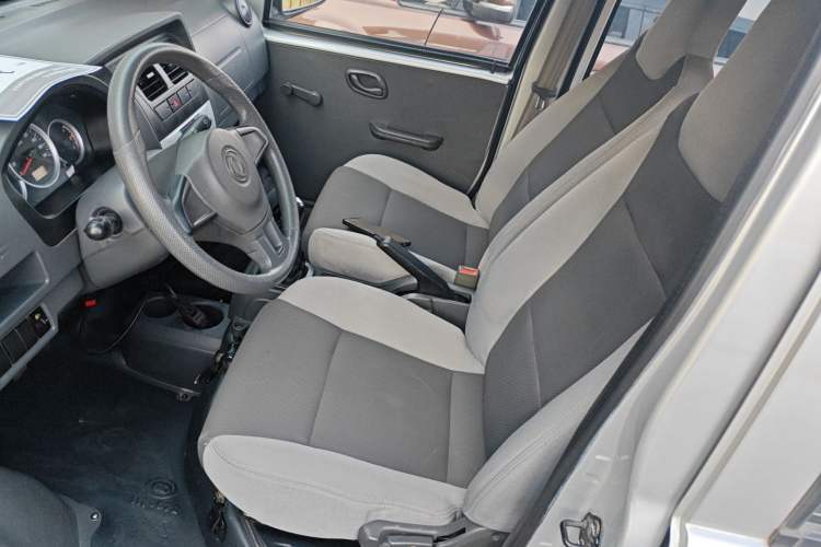 Used Dongfeng Xiaokang K07S 2019 1.2L Practical Version China VI Standard DK12 Left Front Seat