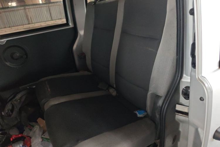 Used Dongfeng Xiaokang K07S 2019 1.2L Practical Version China VI Standard DK12 Left Rear Seat