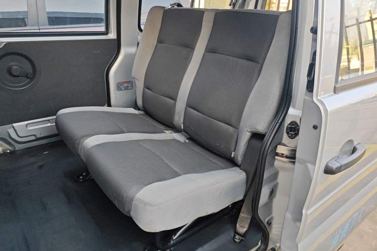 Used Dongfeng Xiaokang K07S 2019 1.2L Practical Version China VI Standard DK12 Left Rear Seat