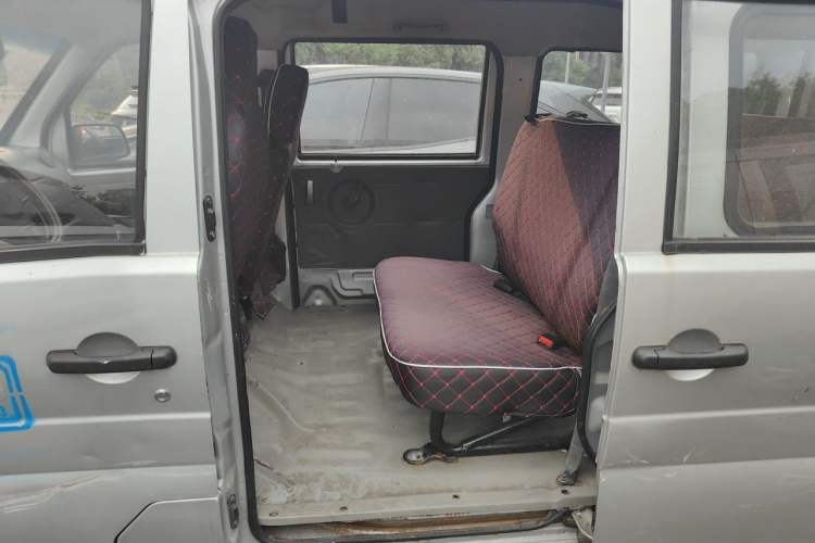 Used Dongfeng Xiaokang K07S 2019 1.2L Practical Version China VI Standard DK12 Left Rear Seat