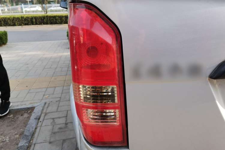 Used Dongfeng Xiaokang K07S 2019 1.2L Practical Version China VI Standard DK12 Left Rear Taillight