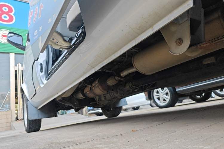 Used Dongfeng Xiaokang K07S 2019 1.2L Practical Version China VI Standard DK12 Left Side Sill