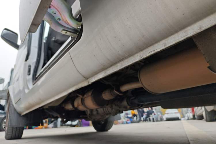 Used Dongfeng Xiaokang K07S 2019 1.2L Practical Version China VI Standard DK12 Left Side Sill