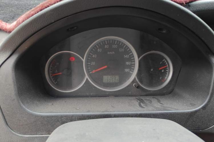 Used Dongfeng Xiaokang K07S 2019 1.2L Practical Version China VI Standard DK12 Odometer Close Up