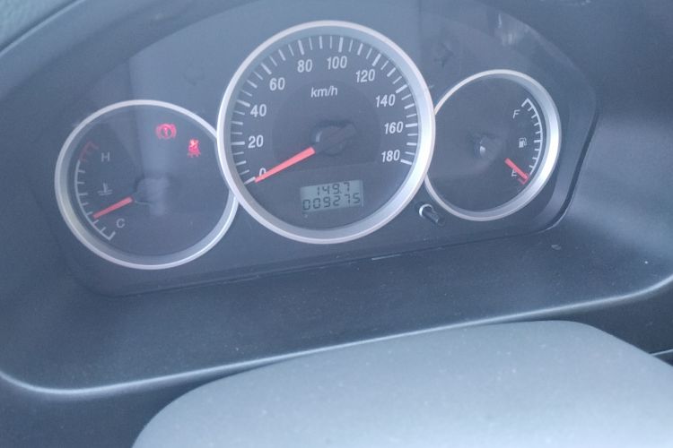Used Dongfeng Xiaokang K07S 2019 1.2L Practical Version China VI Standard DK12 Odometer Close Up