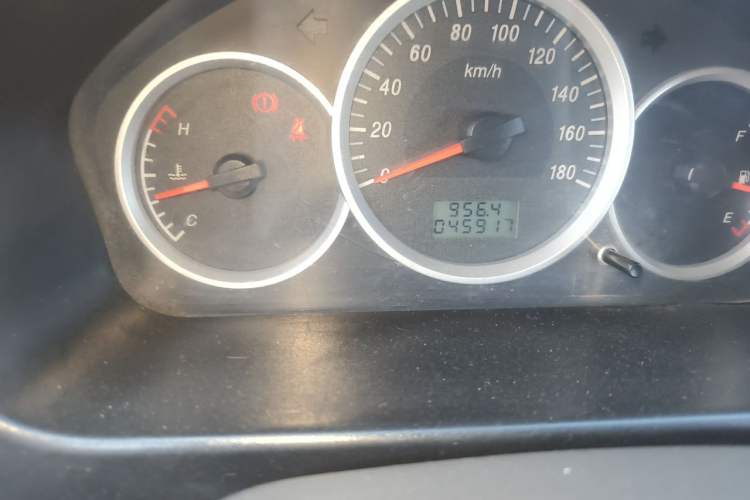 Used Dongfeng Xiaokang K07S 2019 1.2L Practical Version China VI Standard DK12 Odometer Close Up