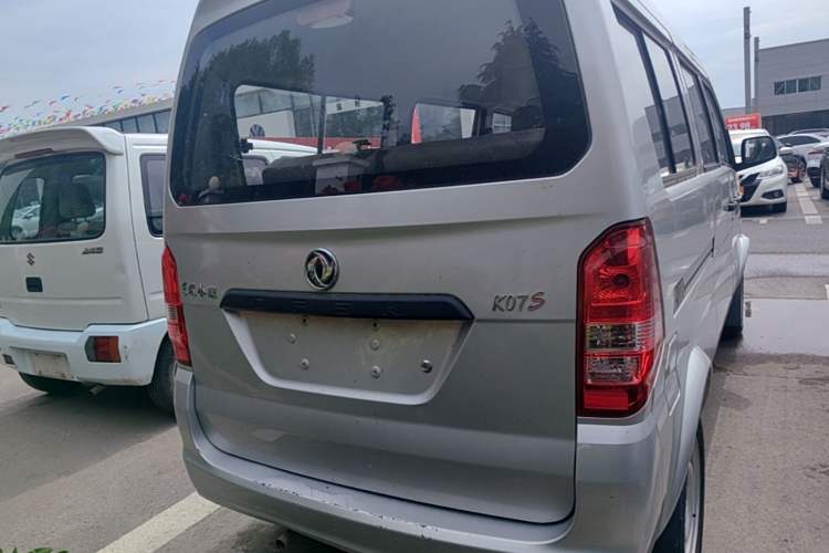 Used Dongfeng Xiaokang K07S 2019 1.2L Practical Version China VI Standard DK12 Rear