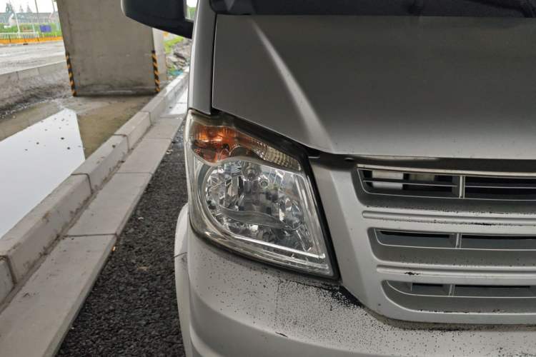 Used Dongfeng Xiaokang K07S 2019 1.2L Practical Version China VI Standard DK12 Right Front Headlight