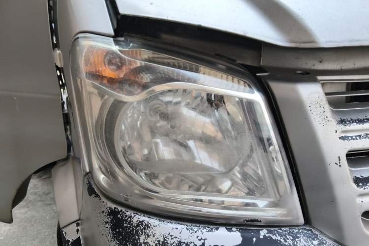 Used Dongfeng Xiaokang K07S 2019 1.2L Practical Version China VI Standard DK12 Right Front Headlight