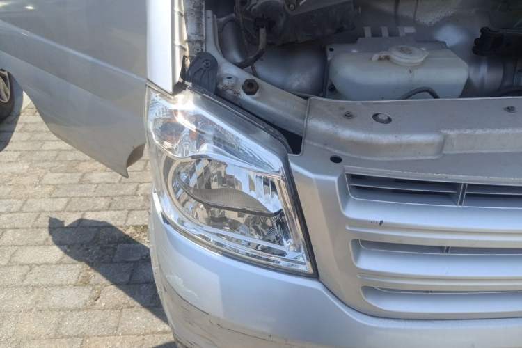 Used Dongfeng Xiaokang K07S 2019 1.2L Practical Version China VI Standard DK12 Right Front Headlight