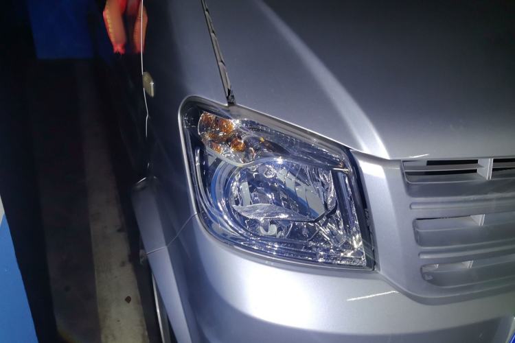 Used Dongfeng Xiaokang K07S 2019 1.2L Practical Version China VI Standard DK12 Right Front Headlight