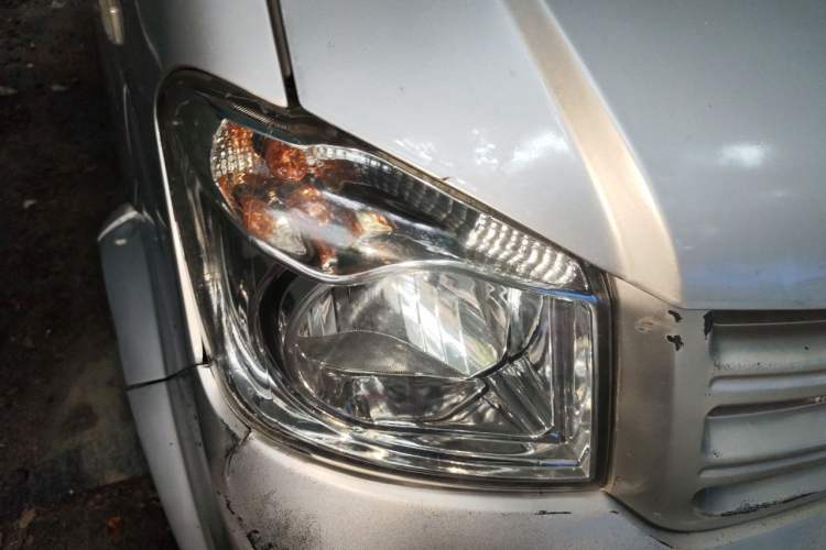 Used Dongfeng Xiaokang K07S 2019 1.2L Practical Version China VI Standard DK12 Right Front Headlight