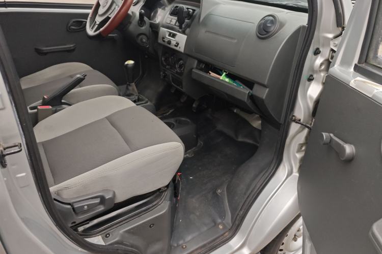 Used Dongfeng Xiaokang K07S 2019 1.2L Practical Version China VI Standard DK12 Right Front Seat