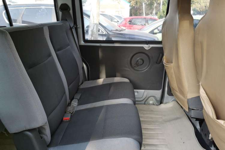 Used Dongfeng Xiaokang K07S 2019 1.2L Practical Version China VI Standard DK12 Right Rear Seat