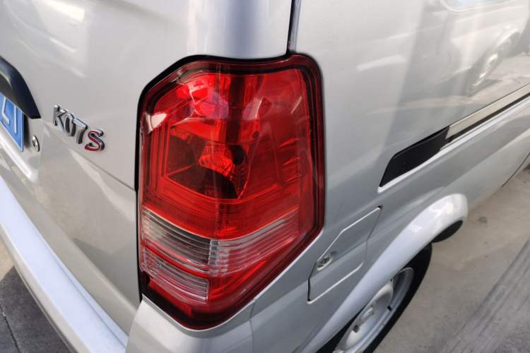 Used Dongfeng Xiaokang K07S 2019 1.2L Practical Version China VI Standard DK12 Right Rear Taillight