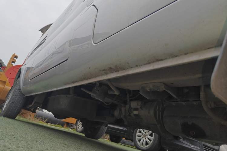 Used Dongfeng Xiaokang K07S 2019 1.2L Practical Version China VI Standard DK12 Right Side Sill