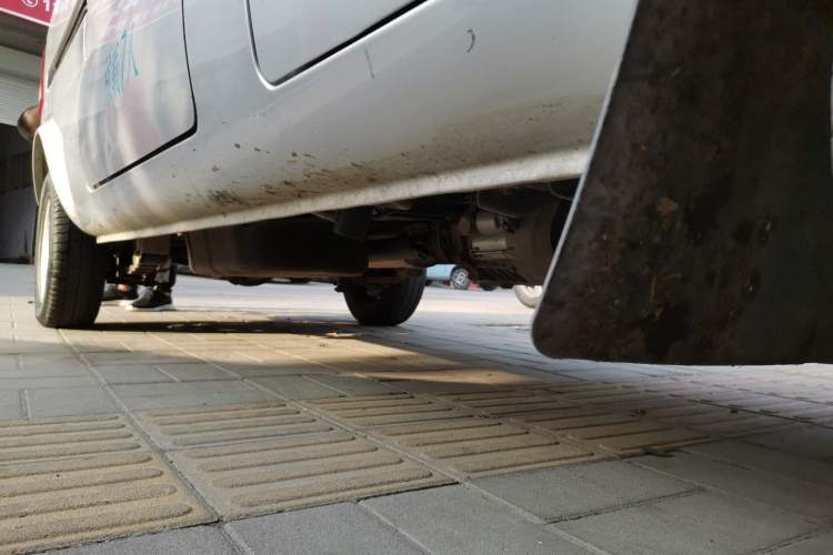 Used Dongfeng Xiaokang K07S 2019 1.2L Practical Version China VI Standard DK12 Right Side Sill