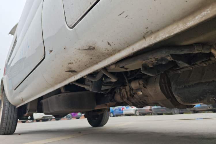 Used Dongfeng Xiaokang K07S 2019 1.2L Practical Version China VI Standard DK12 Right Side Sill