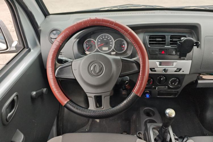 Used Dongfeng Xiaokang K07S 2019 1.2L Practical Version China VI Standard DK12 Steering Wheel