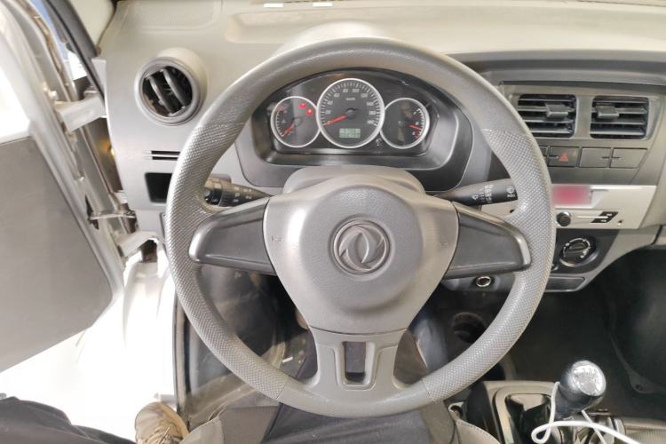 Used Dongfeng Xiaokang K07S 2019 1.2L Practical Version China VI Standard DK12 Steering Wheel