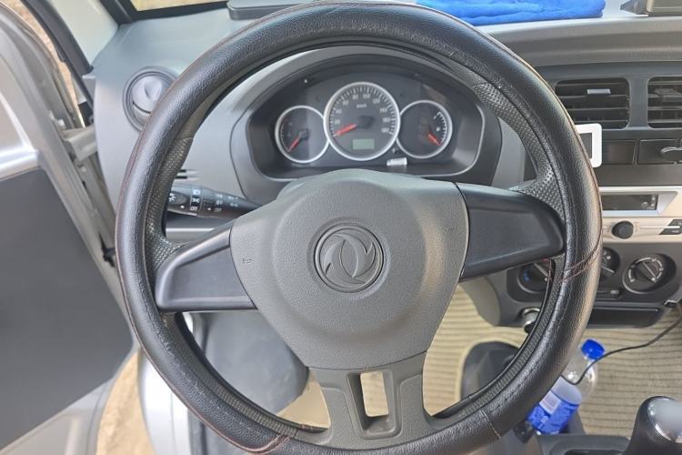 Used Dongfeng Xiaokang K07S 2019 1.2L Practical Version China VI Standard DK12 Steering Wheel