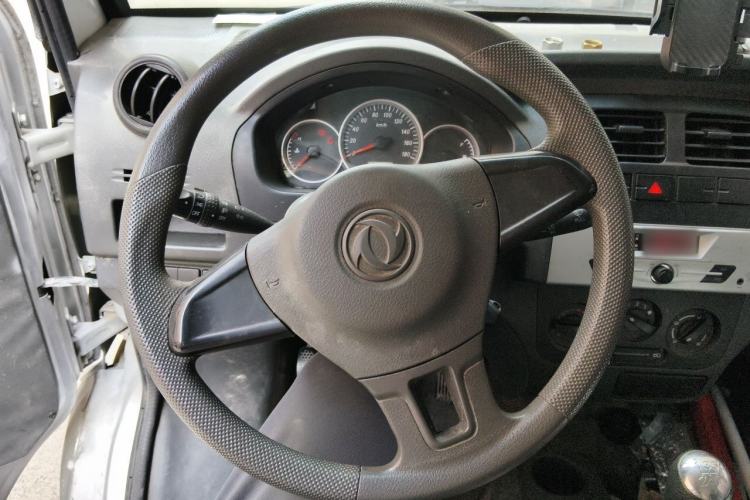 Used Dongfeng Xiaokang K07S 2019 1.2L Practical Version China VI Standard DK12 Steering Wheel