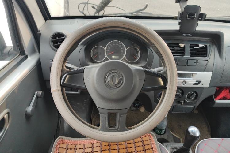 Used Dongfeng Xiaokang K07S 2019 1.2L Practical Version China VI Standard DK12 Steering Wheel