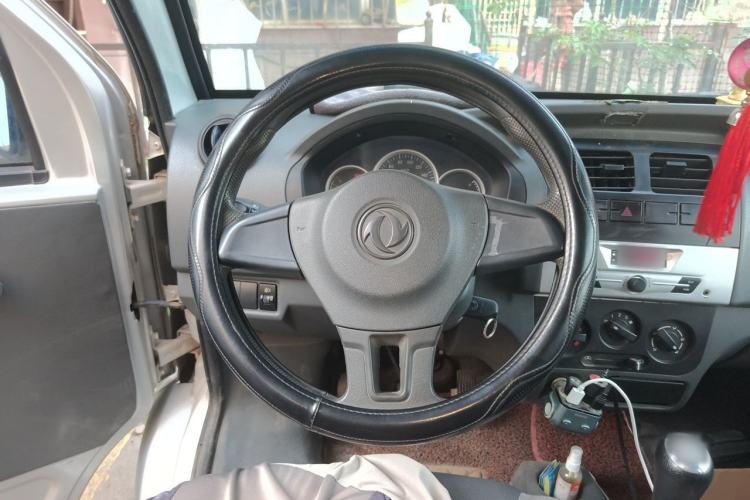 Used Dongfeng Xiaokang K07S 2019 1.2L Practical Version China VI Standard DK12 Steering Wheel