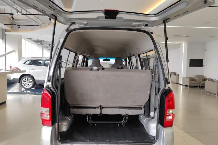 Used Dongfeng Xiaokang K07S 2019 1.2L Practical Version China VI Standard DK12 Trunk