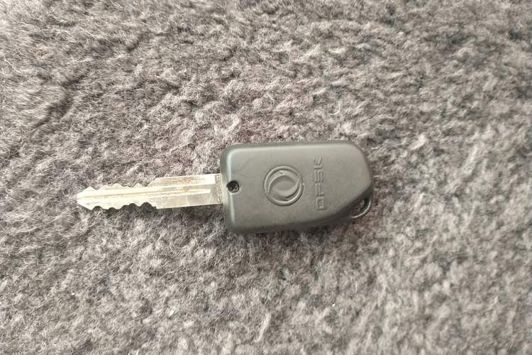Used Dongfeng Xiaokang K07S 2019 1.2L Practical Version China VI Standard DK12 Vehicle Key