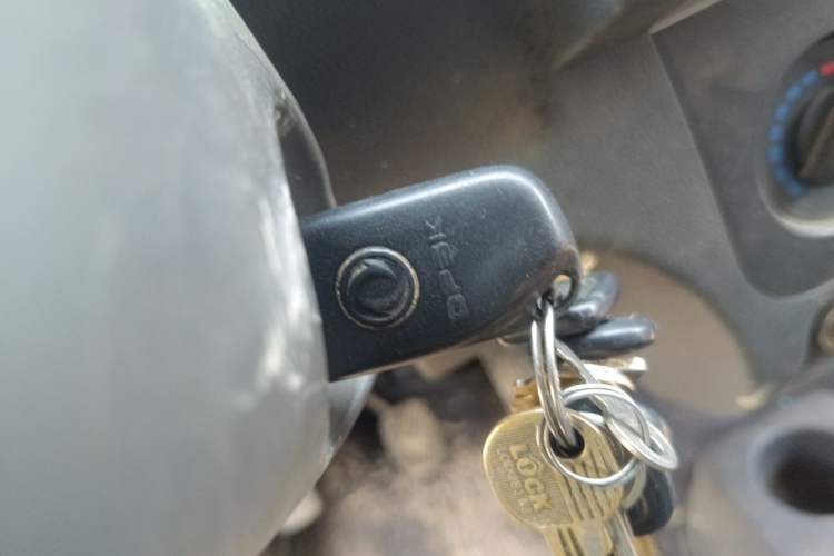 Used Dongfeng Xiaokang K07S 2019 1.2L Practical Version China VI Standard DK12 Vehicle Key